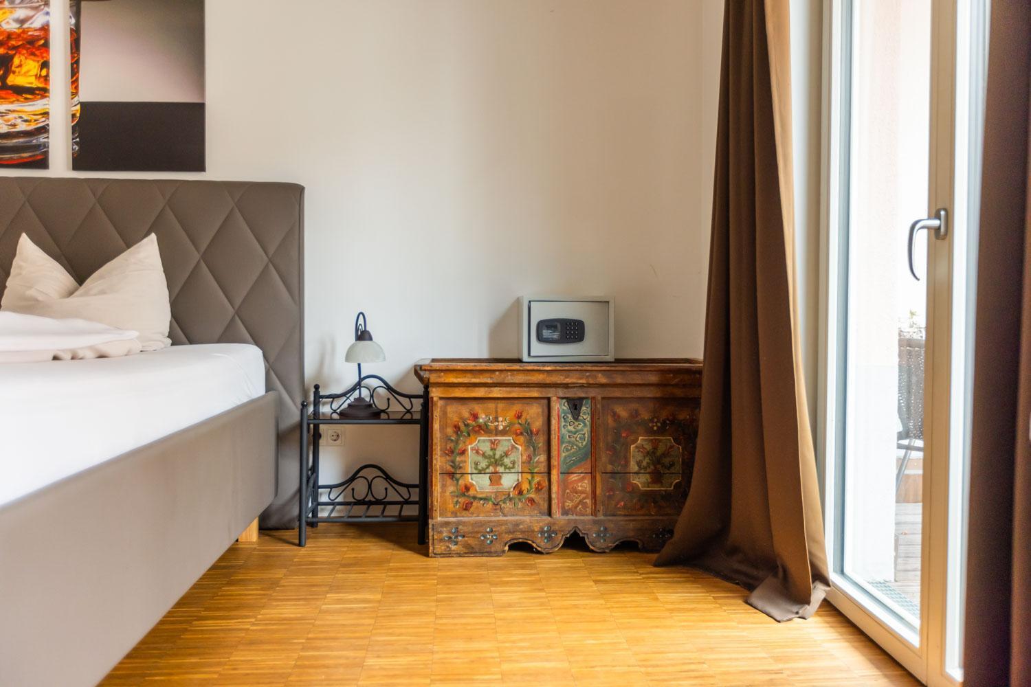 Hotel Freischuetz 란츠후트 외부 사진