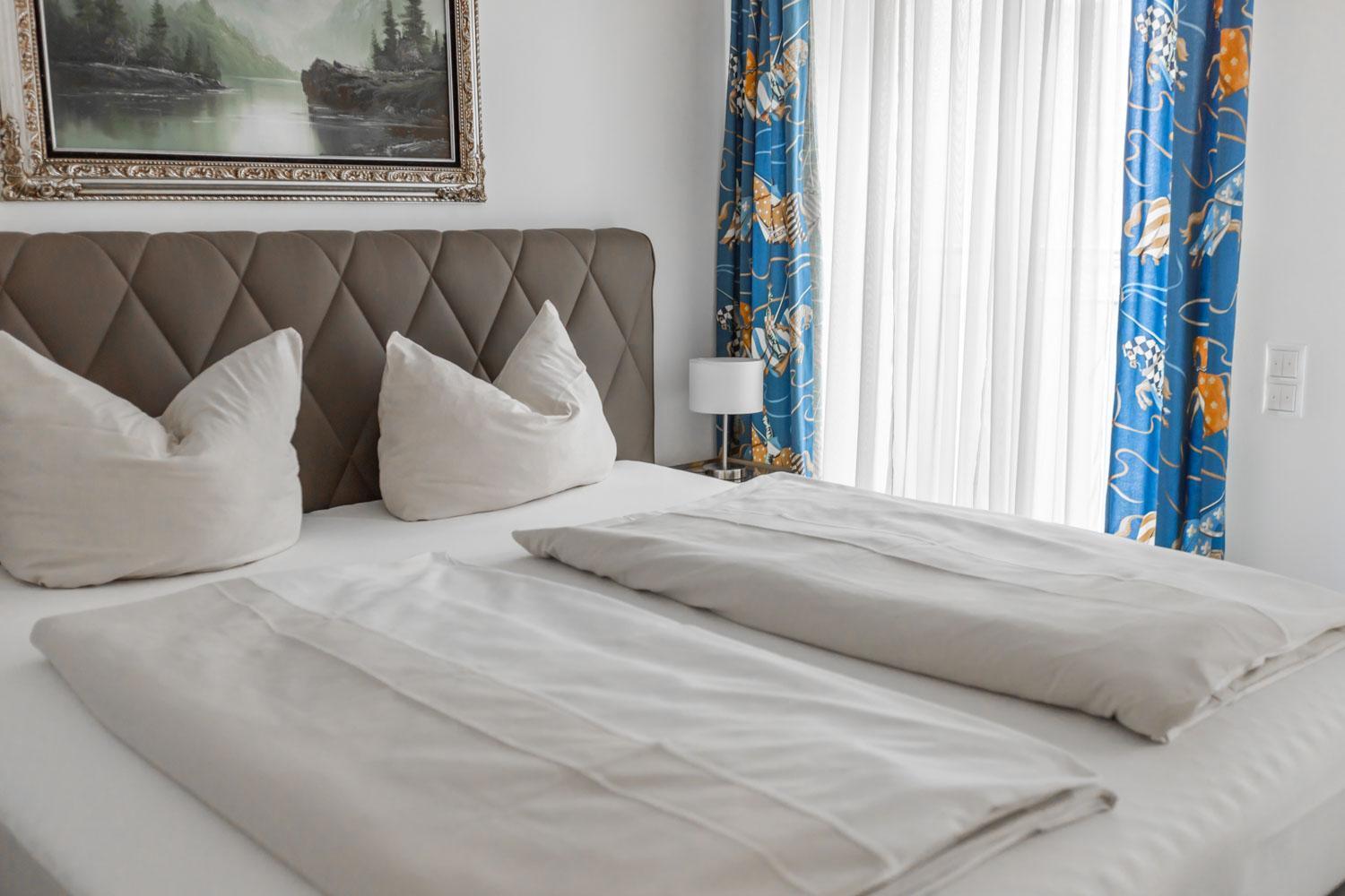 Hotel Freischuetz 란츠후트 외부 사진