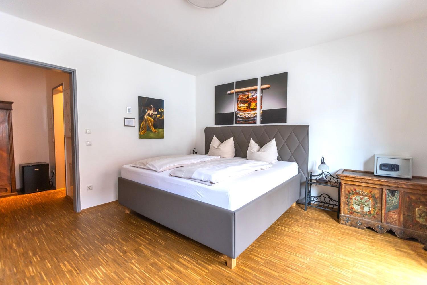 Hotel Freischuetz 란츠후트 외부 사진