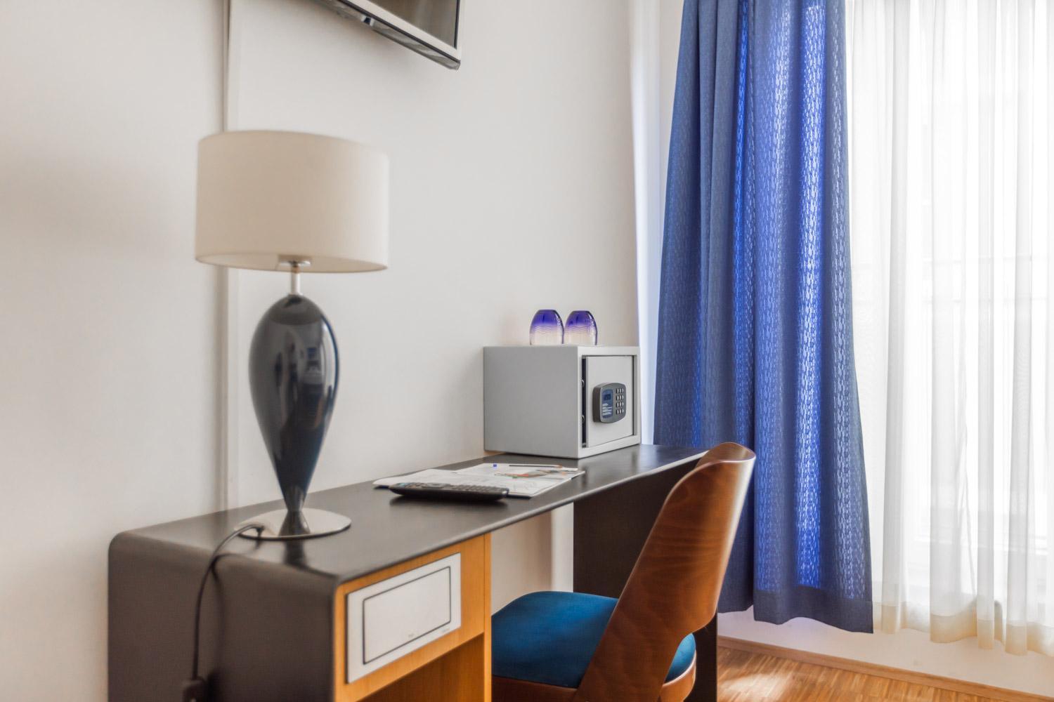 Hotel Freischuetz 란츠후트 외부 사진