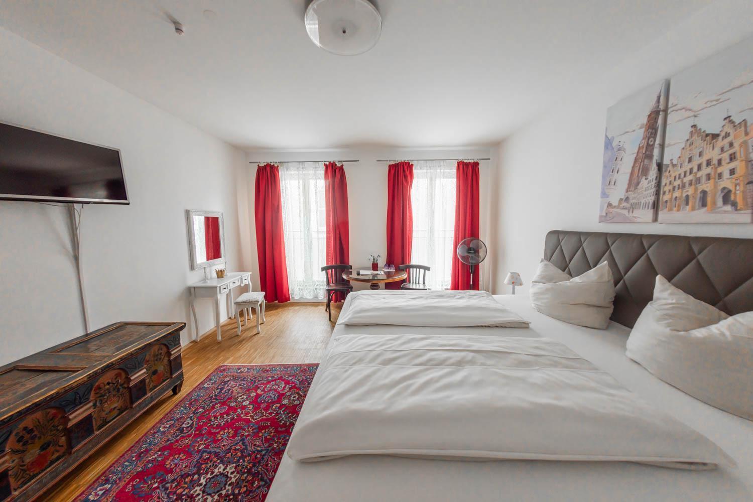 Hotel Freischuetz 란츠후트 외부 사진