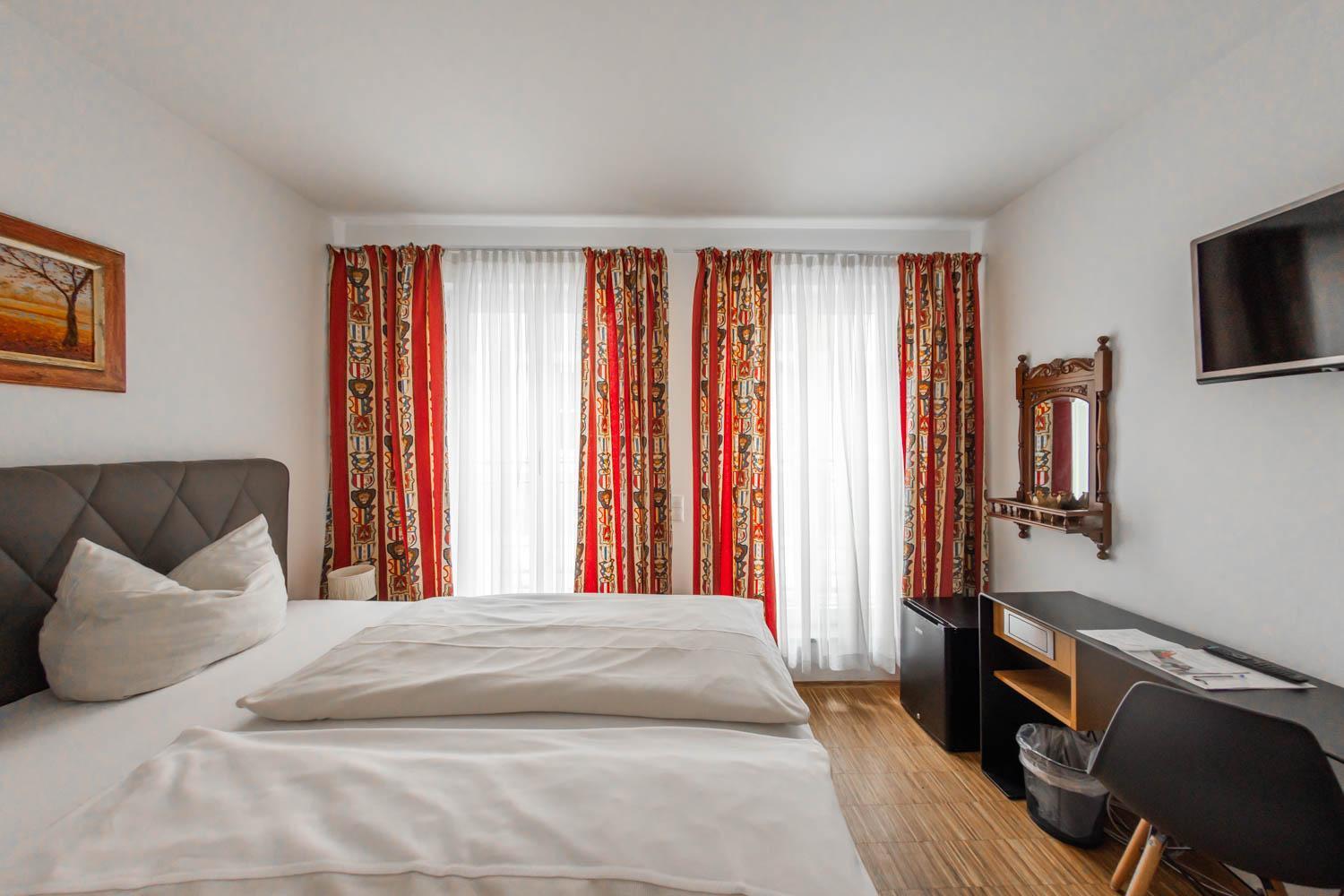 Hotel Freischuetz 란츠후트 외부 사진