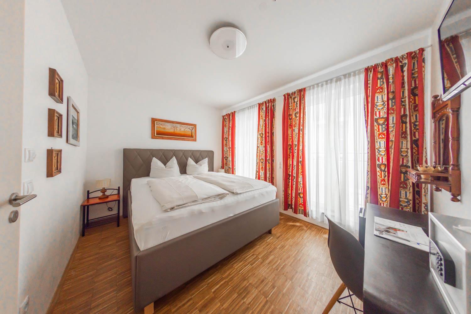 Hotel Freischuetz 란츠후트 외부 사진