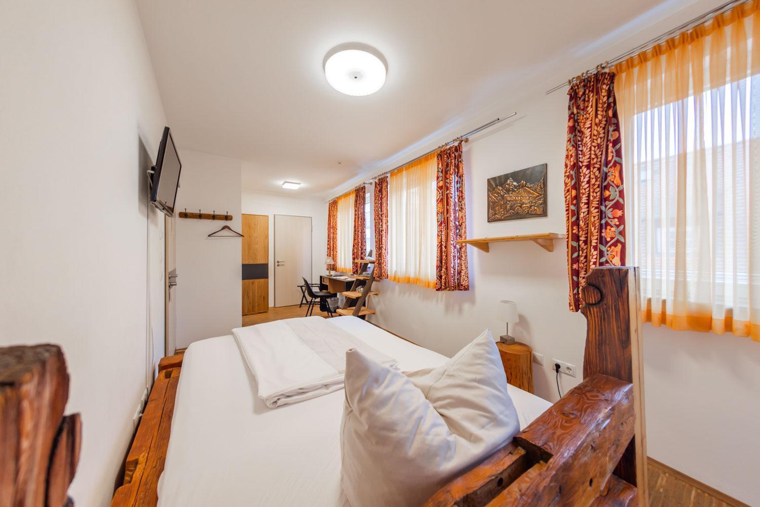 Hotel Freischuetz 란츠후트 외부 사진