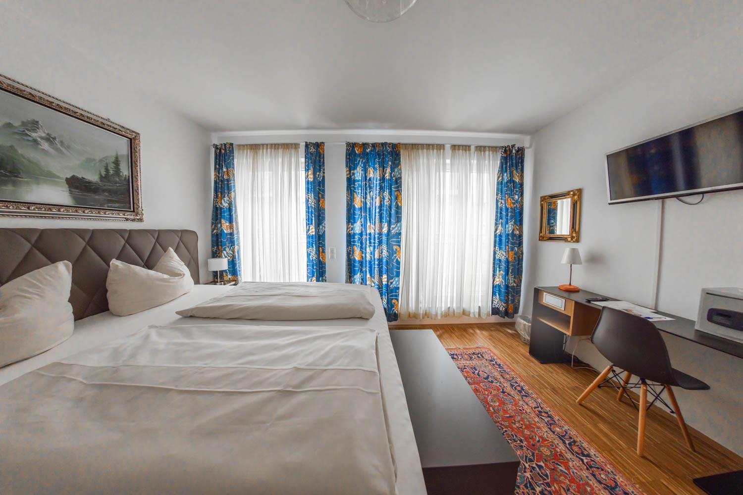 Hotel Freischuetz 란츠후트 외부 사진